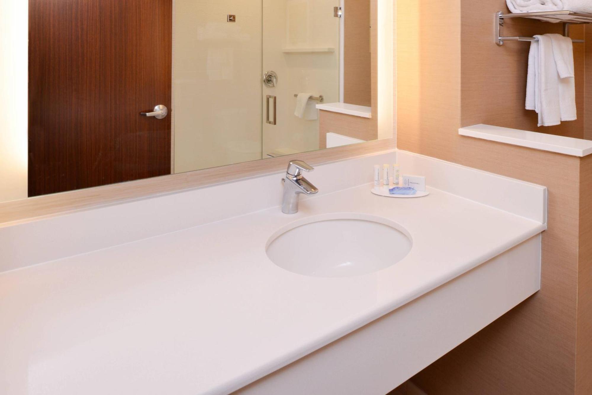 Fairfield Inn & Suites By Marriott Martinsburg Dış mekan fotoğraf