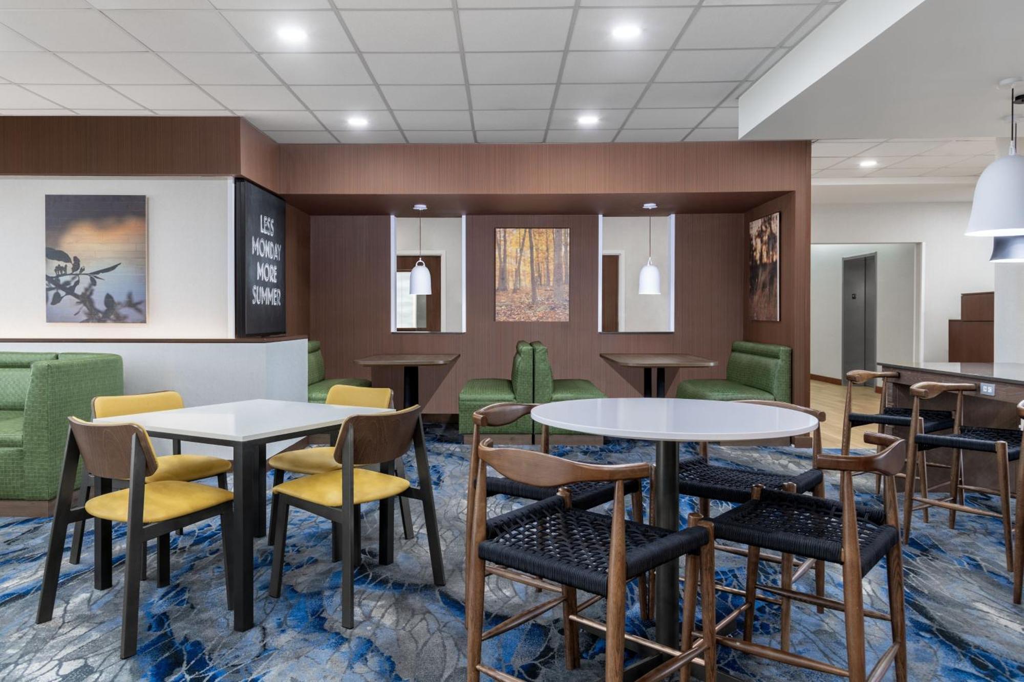 Fairfield Inn & Suites By Marriott Martinsburg Dış mekan fotoğraf