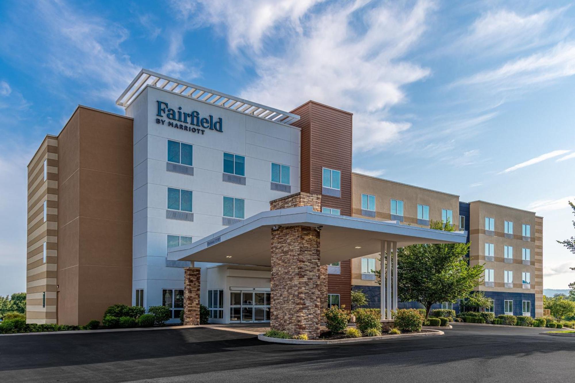 Fairfield Inn & Suites By Marriott Martinsburg Dış mekan fotoğraf